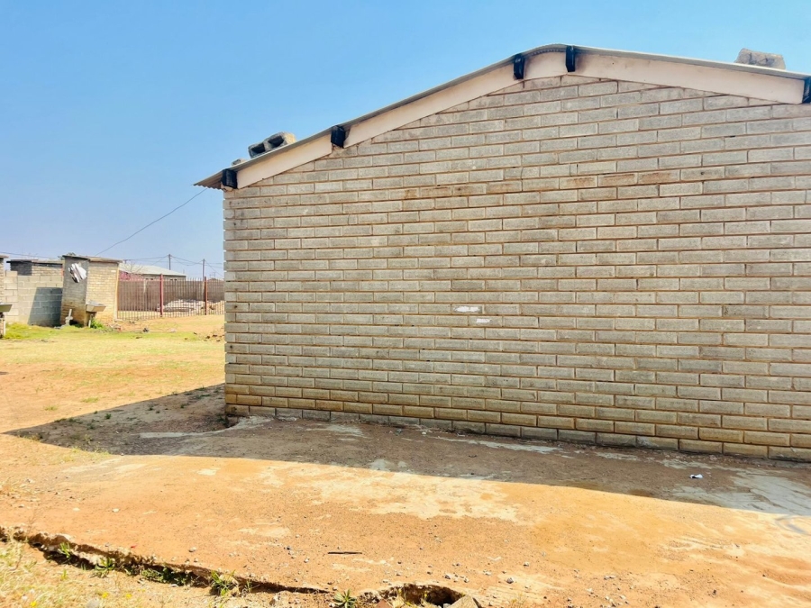 2 Bedroom Property for Sale in Bloemside Free State